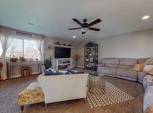 2335 26th St NW, Cedar Rapids, IA 52405