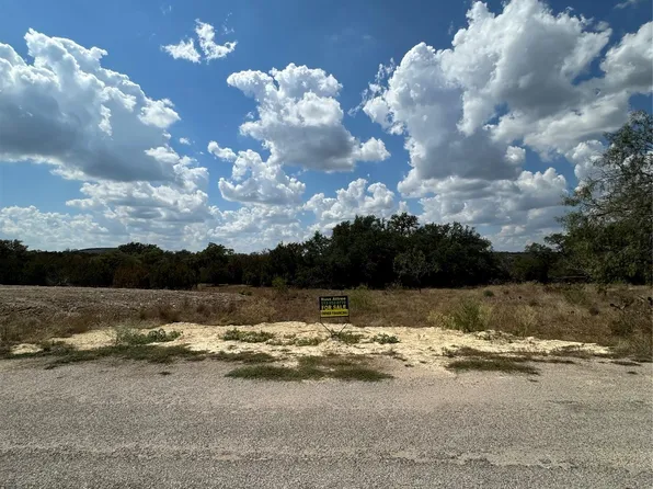 22005 Redbird Dr, Leander, TX 78645