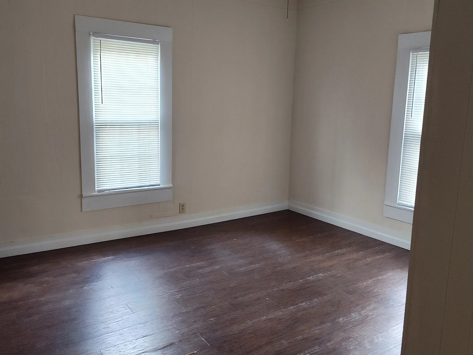 2 bed, 1016 sqft, $1,100 — Photo 4