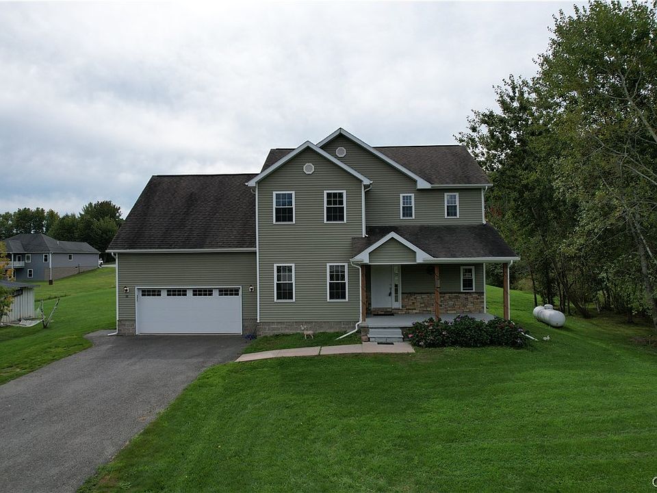 1st image of 31 Creighton Dr