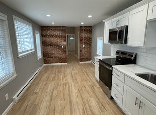 51 S 5th St, Emmaus, PA 18049