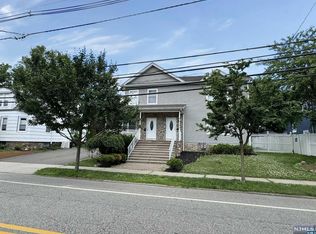41 Rea Ave, Hawthorne, NJ 07506