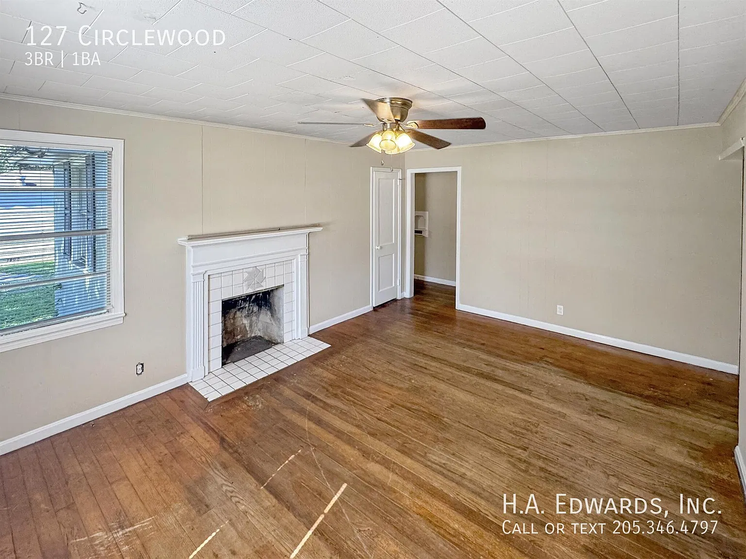 127 Circlewood — Photo 3