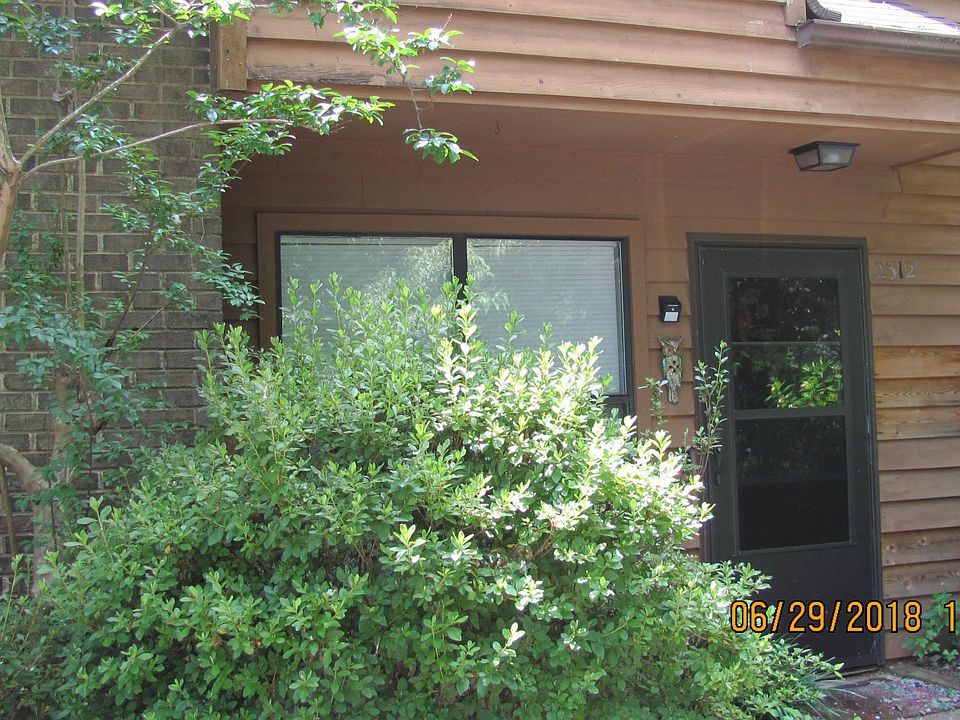 1st image of 2312 Brookview Ct