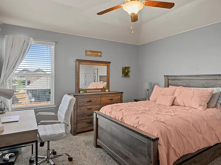 16609 Amistad Ave — Photo 30