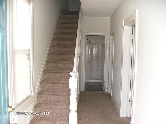 2nd image of 1525 W 42nd St