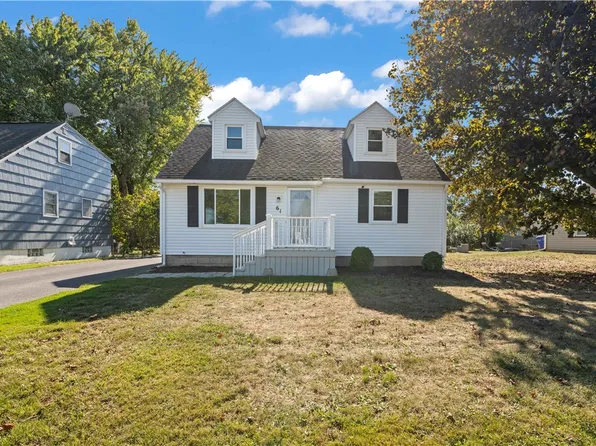 61 Calhoun Ave, Rochester, NY 14606