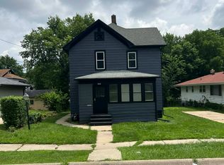 1612 Clifton Ave, Rockford, IL 61102