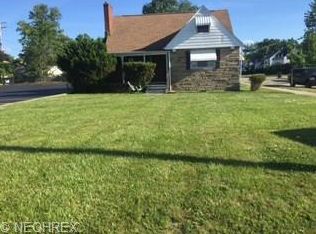 24830 Lake Shore Blvd, Euclid, OH 44123