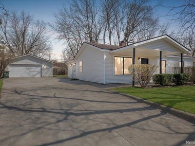 2570 Flintridge St, Orion, MI, 48359