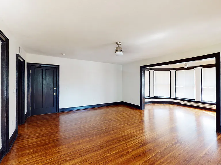 Dining/Living room