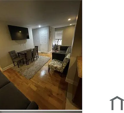 3 bed, 1200 sqft, $2,200 — Photo 4