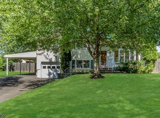 1253 Woodside Rd, Scotch Plains, NJ 07076