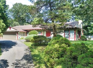 7 Lia Fail Way, Cos Cob, CT 06807