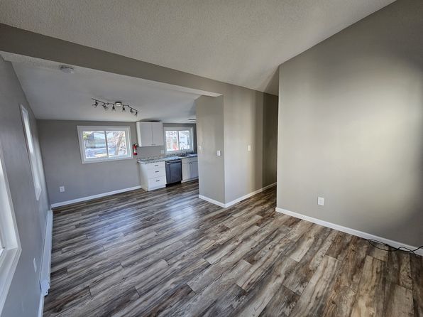 110B W Main St