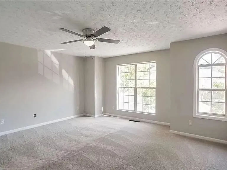 3833 Waldrop Ln — Photo 11
