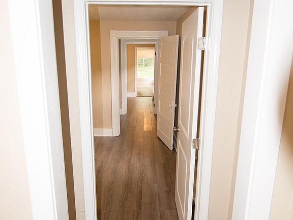 View from front to back of the bouse