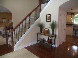 38040 McDowell Dr, Solon, OH 44139