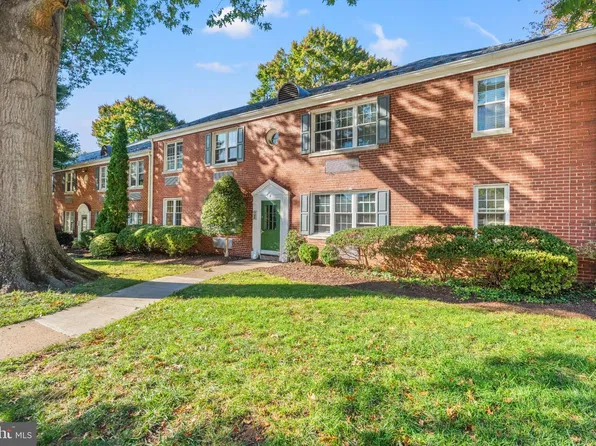 6 Ashby St APT A, Alexandria, VA 22305