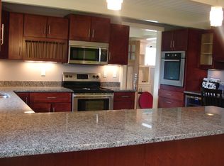 195 Willow Ave, Haverhill, MA 01835