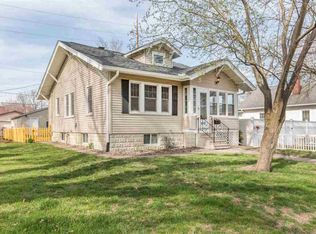 5152 7th Ave, Moline, IL 61265