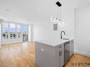 88 N 1st St #6G, Brooklyn, NY 11249