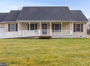 227 Tall Tree Ct, Dover, DE 19904