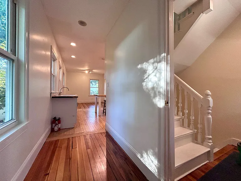 135 W Park St #2 — Photo 9