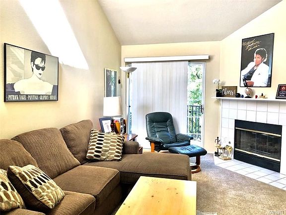 3rd image of 24111 Del Monte Dr