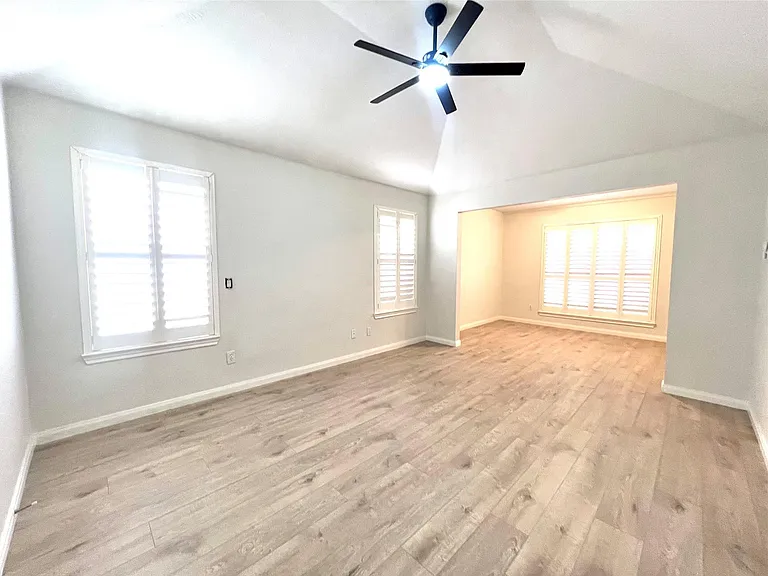 5012 N Nelson Ave — Photo 15