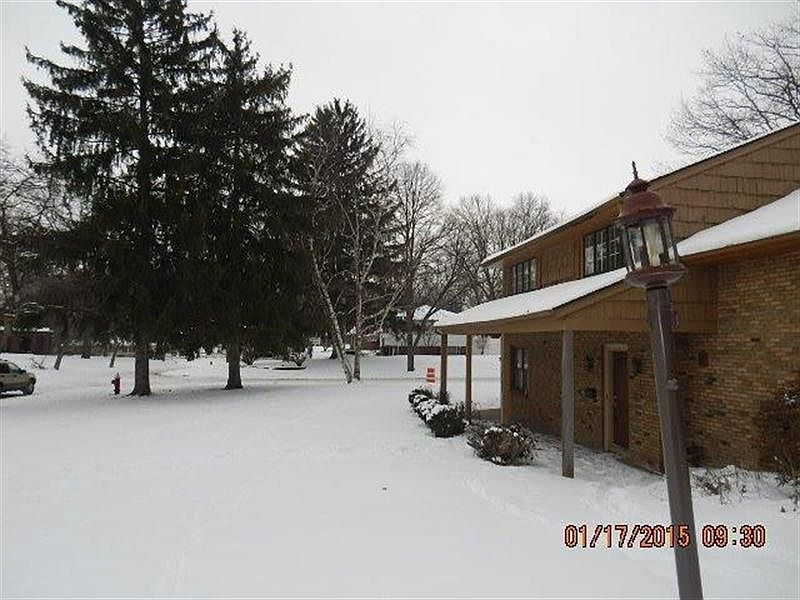 2nd image of 1640 Glenfield Ln