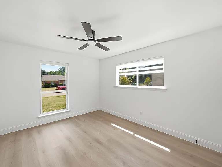 7765 El Pensador Dr — Photo 22