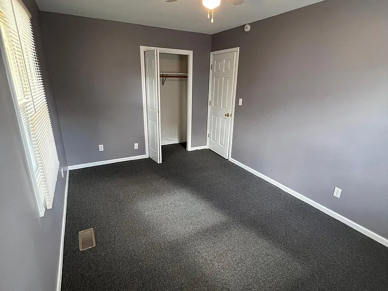 2418 Sheridan Dr — Photo 31