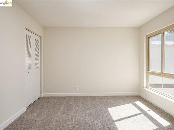 4th image of 2040 Sierra Rd
