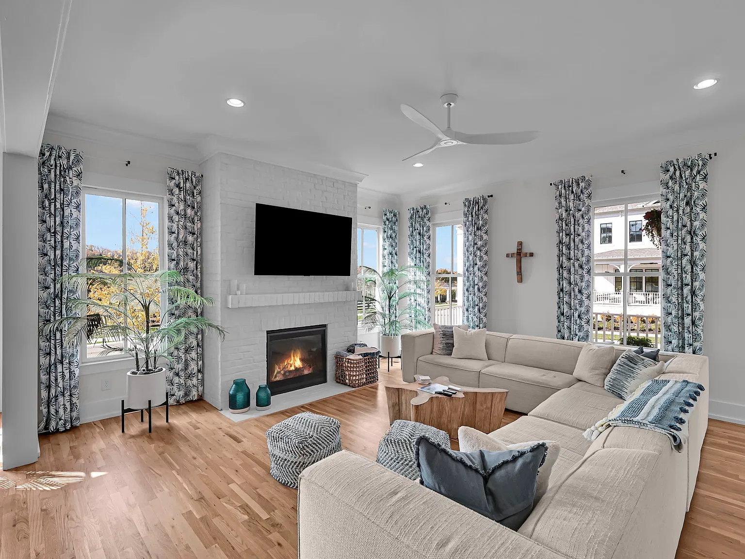 3 bed, 2651 sqft, $7,500 — Photo 4