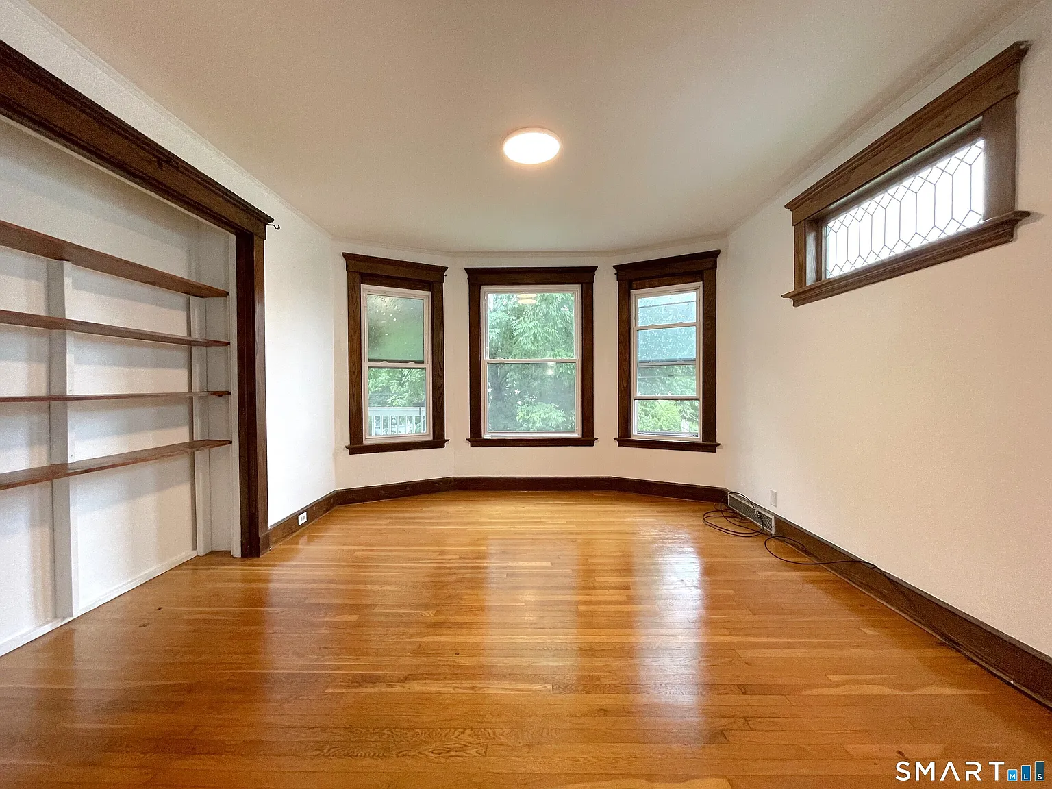 2 bed, 1.0 bath, 1196 sqft, $2,250 — Photo 4