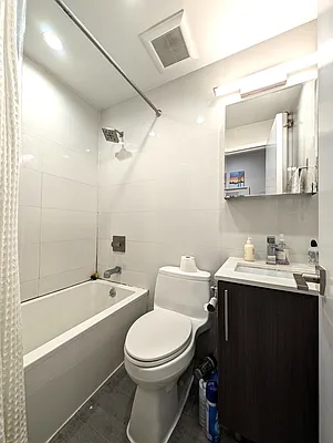 Rented by ArdorNY | media 19