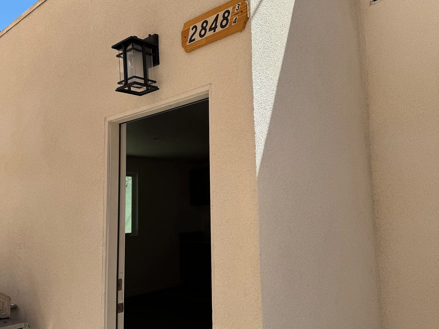 Studio, 560 sqft, $1,650 — Photo 1