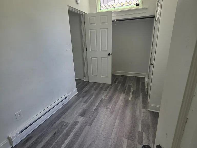 128 N 11th St #1 — Photo 11