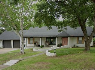 2604 Ridgeway St, Ardmore, OK 73401