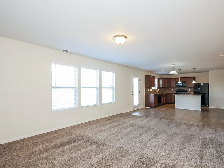 5437 Twin Brook Dr — Photo 5