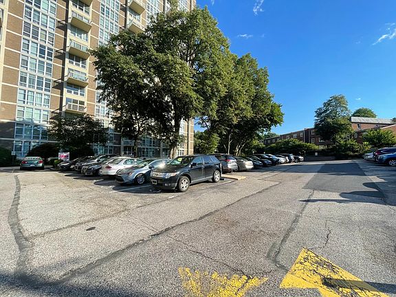 4th image of 3600 Conshohocken Ave APT 2104