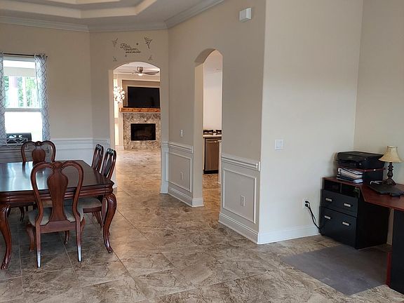 3rd image of 4029 Arbor Mill Cir