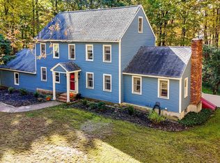 37 Geisser Ln, Hampstead, NH 03841