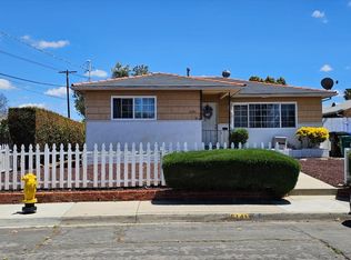 5141 La Dorna St, San Diego, CA 92115