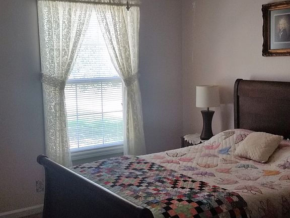 Bedroom #1