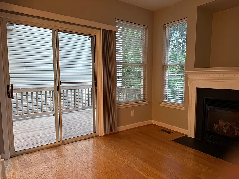 217 Braxton Way — Photo 12