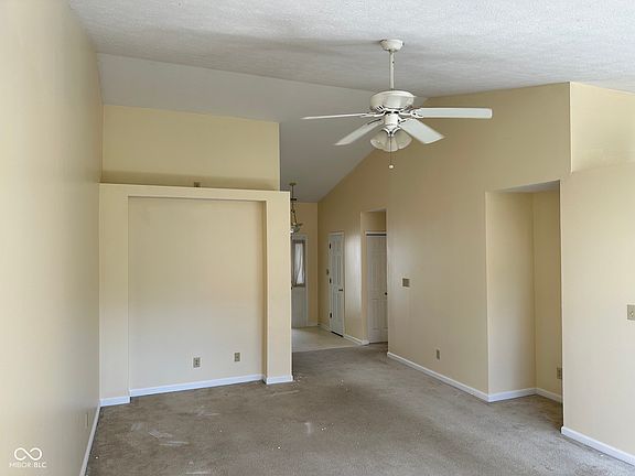 5th image of 721 Chestnut Ln