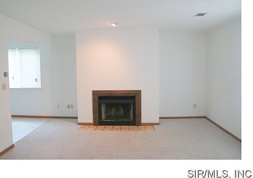 2nd image of 209 Lakewood Ct APT 5
