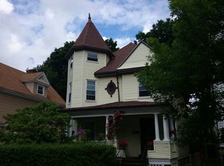 9 Stockton St, Dorchester, MA 02124